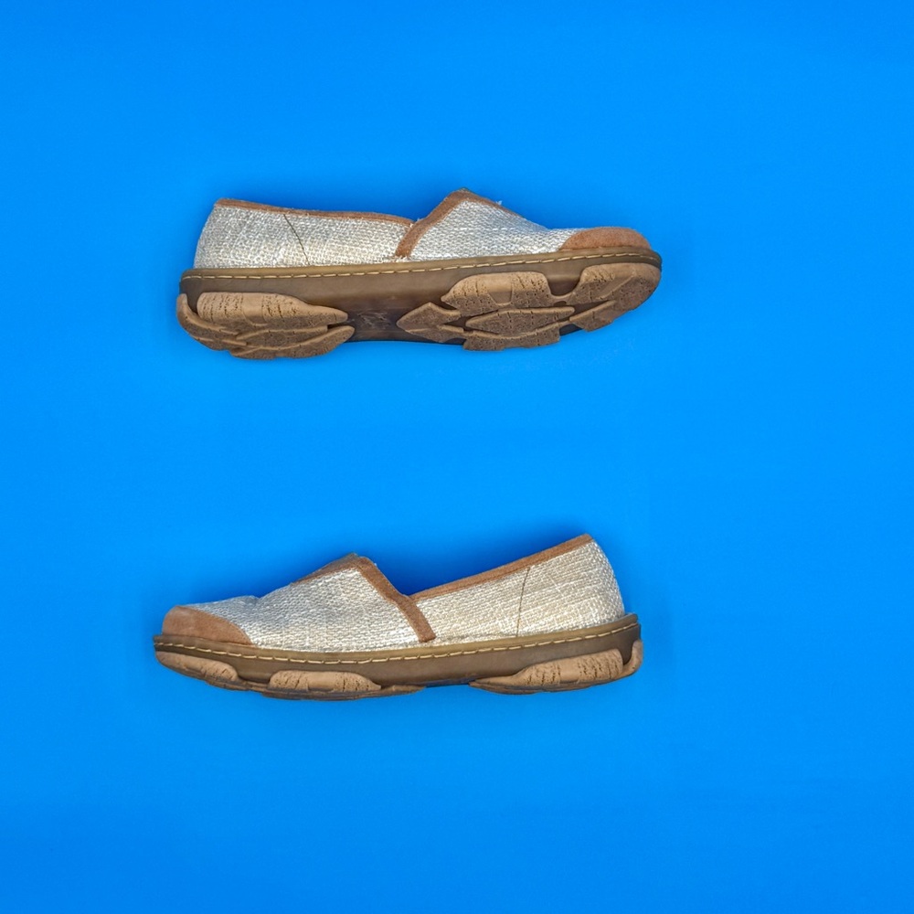 Tony Lama Tan and Cream Slip-On Loafers‎